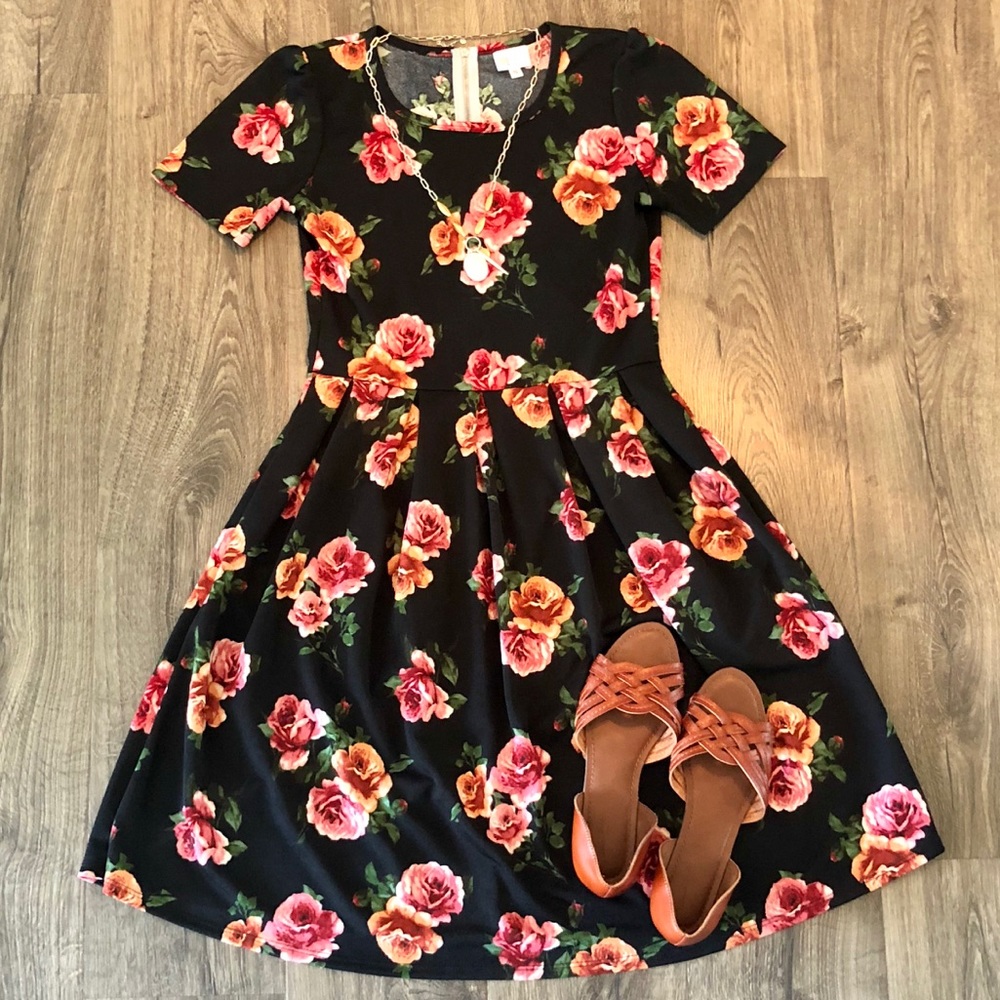 LuLaRoe Amelia Dress
